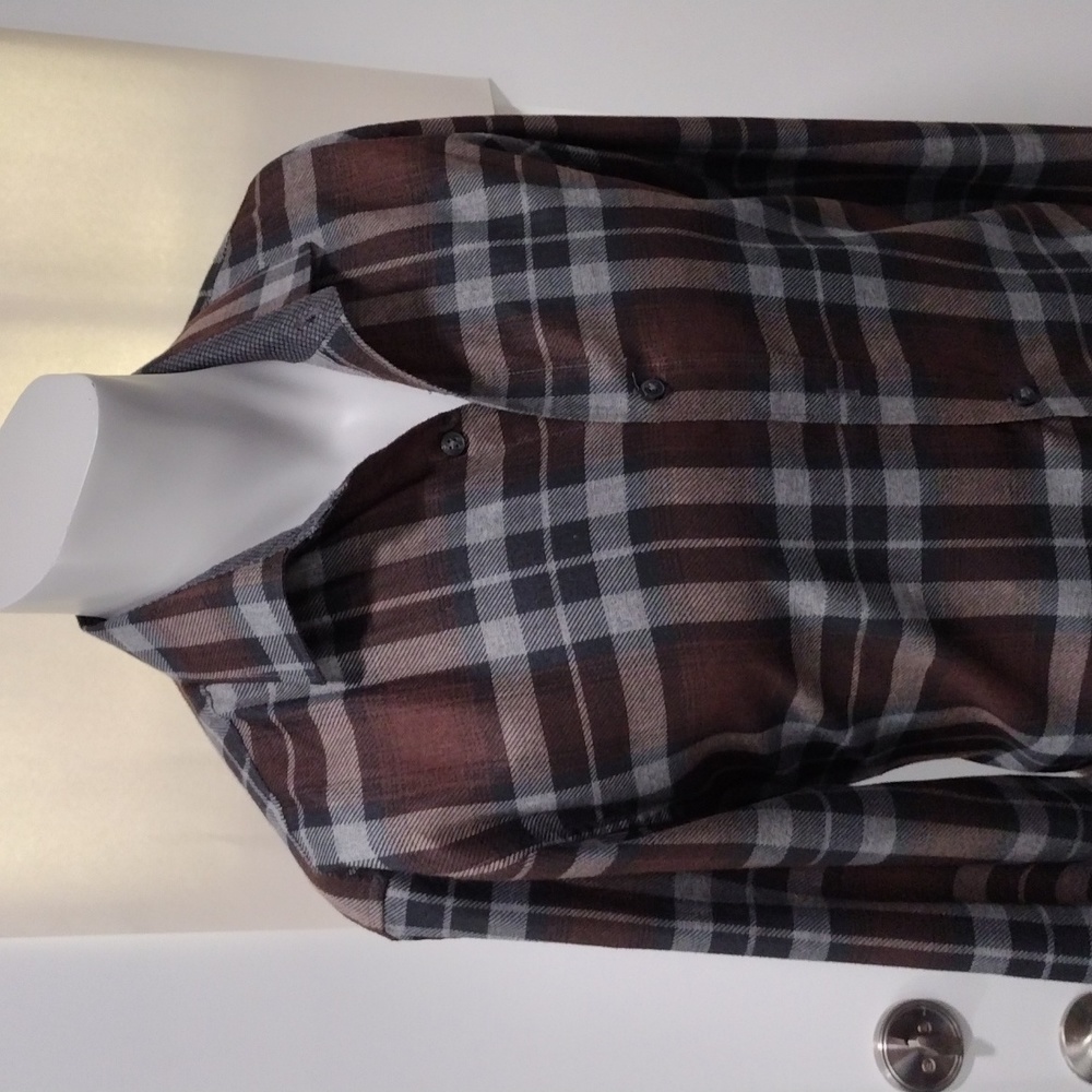 James Tattersall mens brown and grey plaid long sleeve shirt. Large